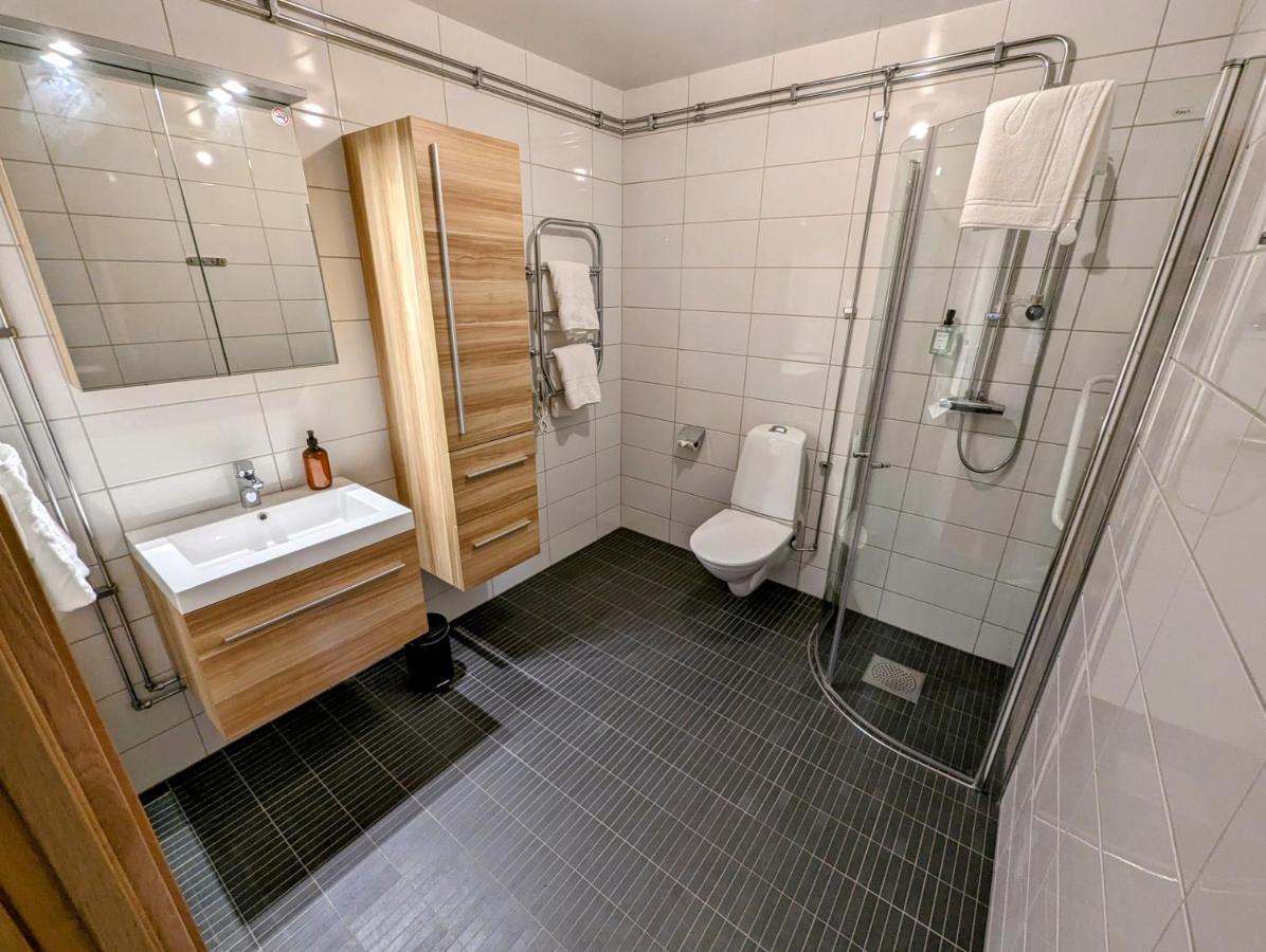 Hotell Bro クリスティーネハムン エクステリア 写真